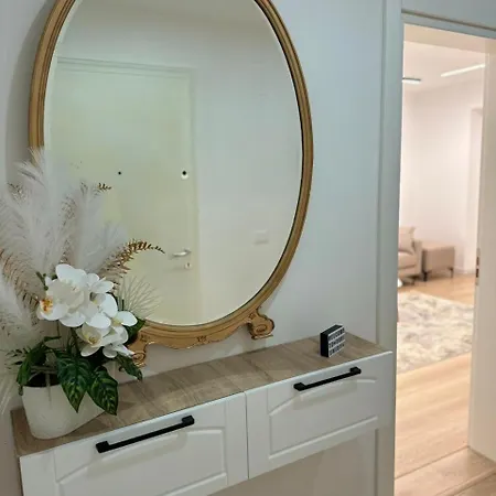 Апартаменты Doris Лежа